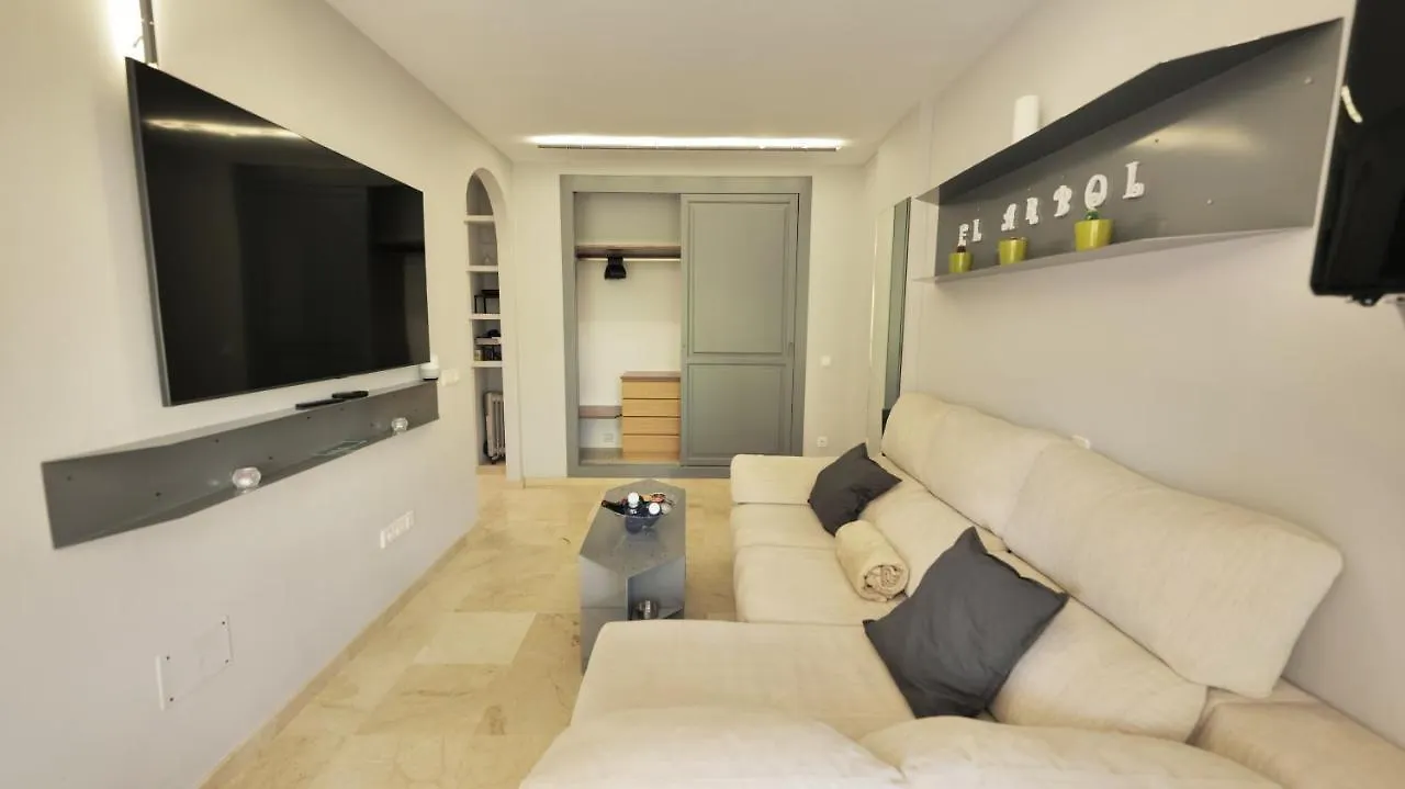 Apartment El Arbol - Rooftop Pool - Puerto Deportivo Marbella