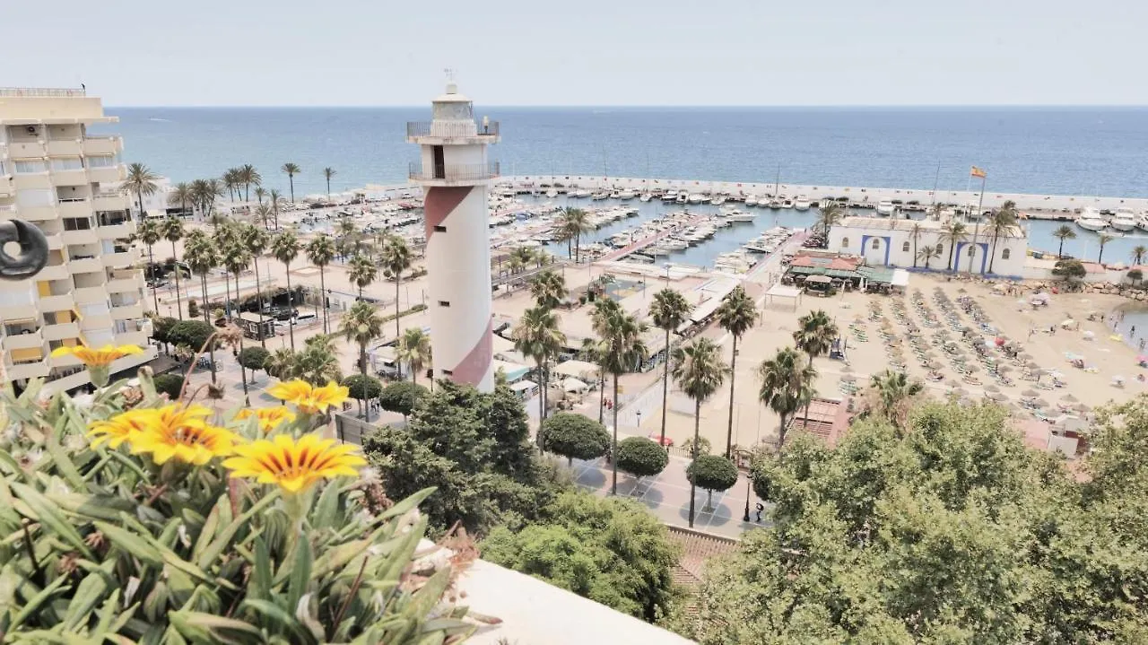 El Arbol - Rooftop Pool - Puerto Deportivo Marbella 0*,  Spain